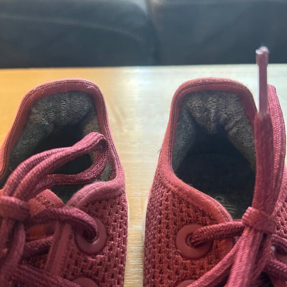 Allbirds Women’s Tree Runners Burgundy Red Sneakers Size 9 US / 39 EU - Picture 4 of 8